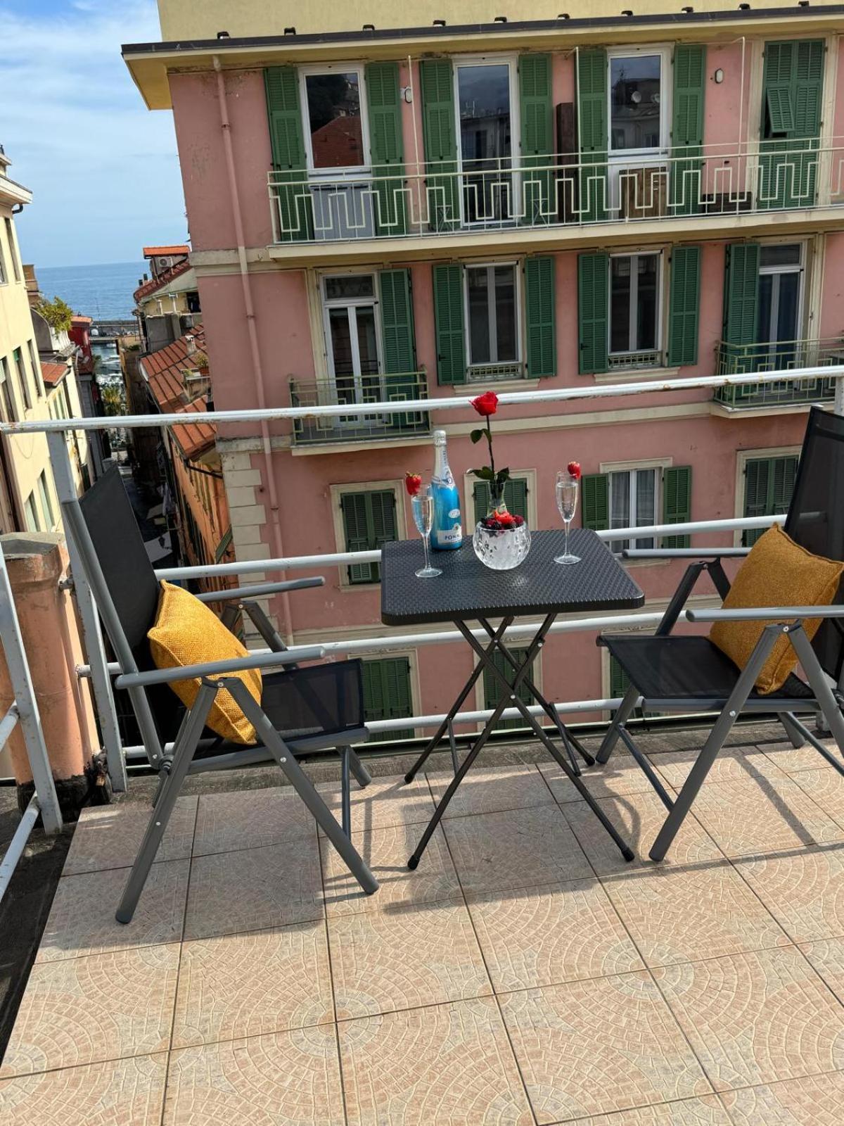 Casa Sarah Apartment Sanremo Luaran gambar